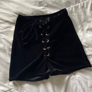 High waisted velvet front lace up shorts